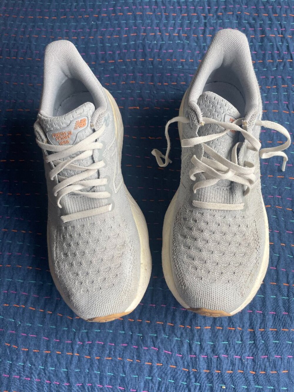New Balance grey snickers